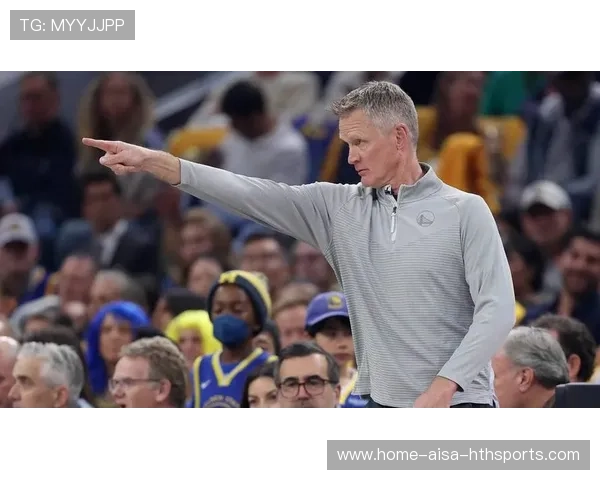 勇士节奏放缓，科尔的战术调整引争议，勇士科尔简介