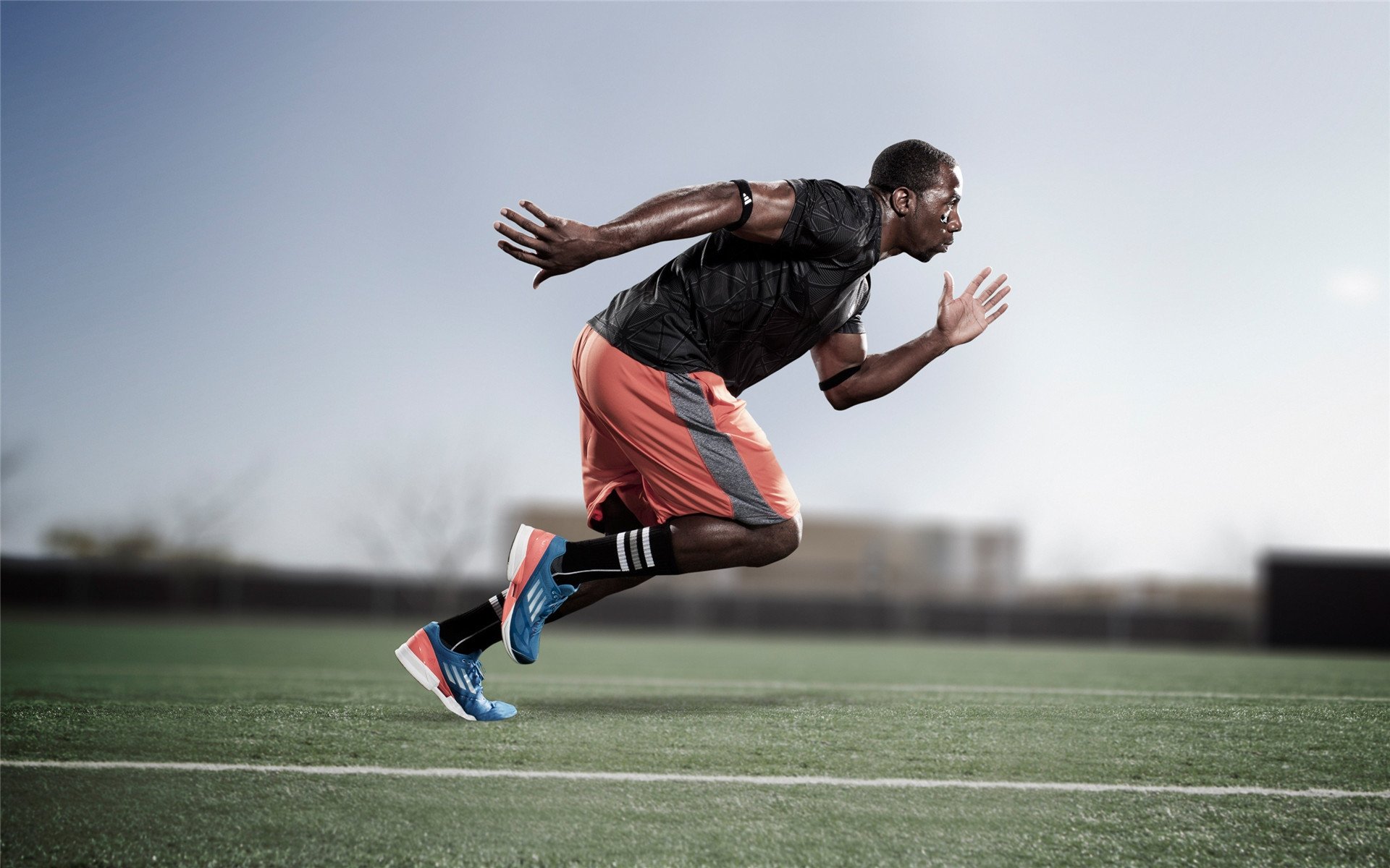 世界杯中执行特殊定位球战术的球员 在欧冠延续此套路